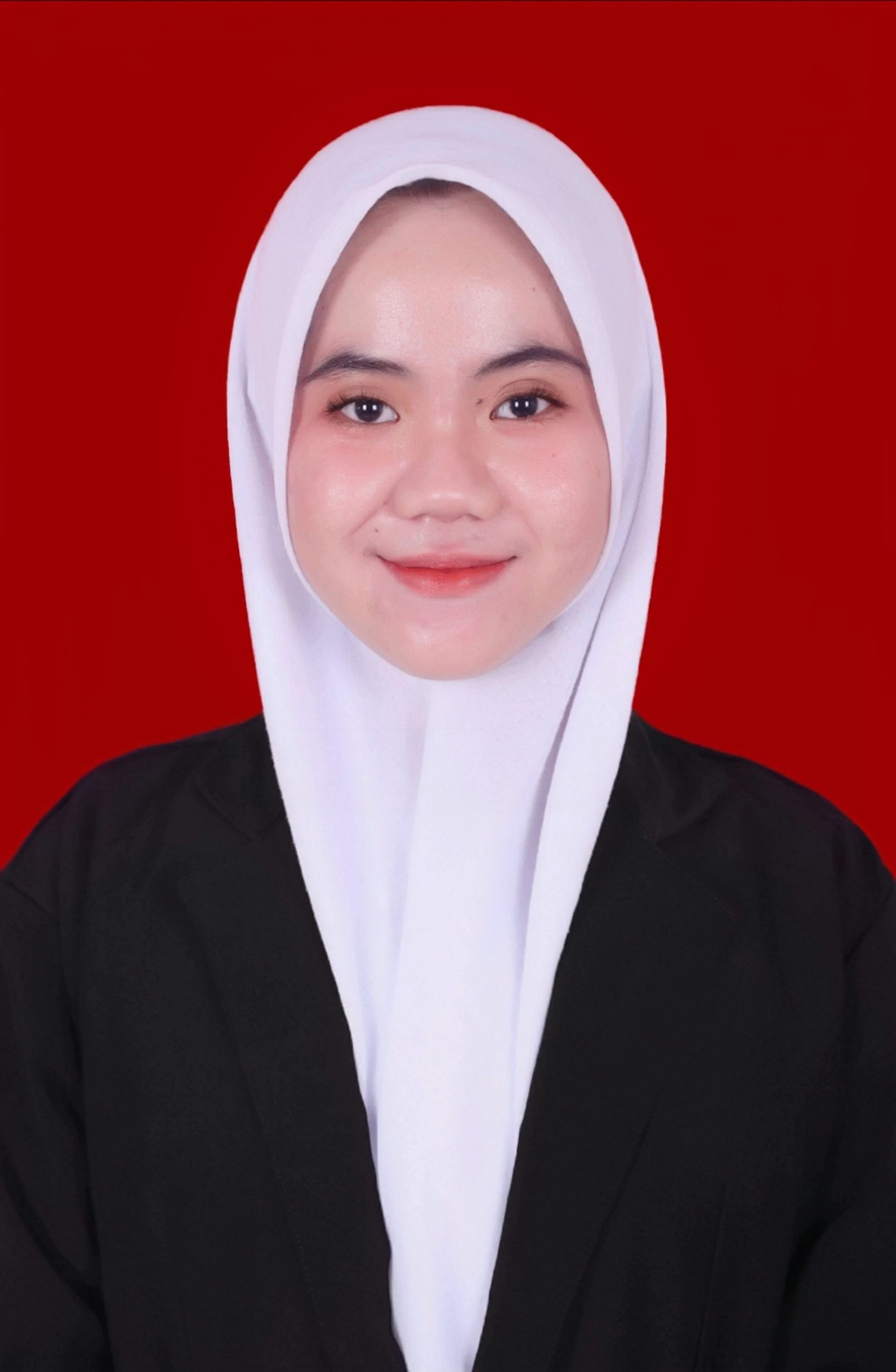 Tri Nur